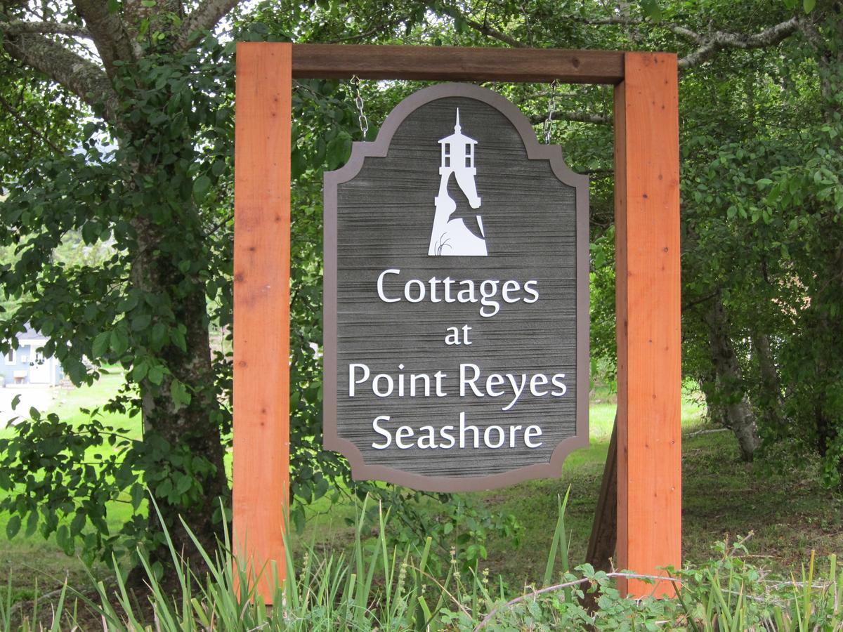 Cottages At Point Reyes Seashore Inverness Room photo